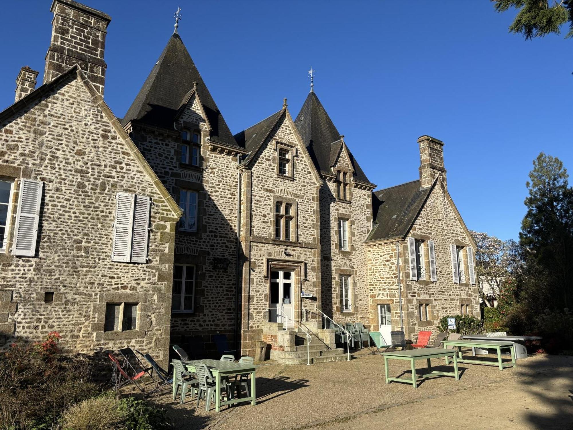 Chateau Du Bourg Saint-Denis-de-Gastines Zewnętrze zdjęcie